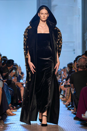 Elie Saab HC F23 020.jpg