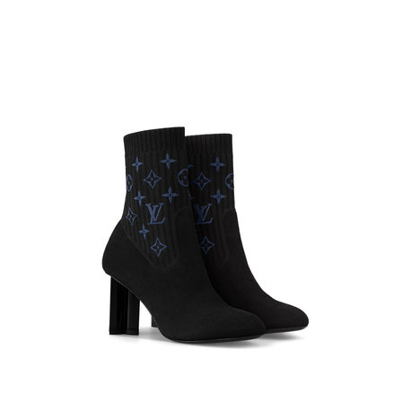 Silhouette Ankle boot.jpg