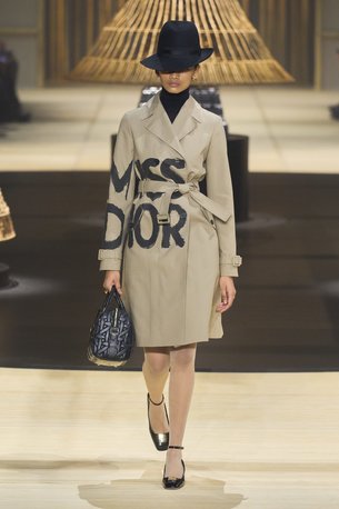 Christian Dior F24 003.jpeg