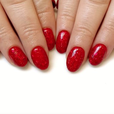 valentines%20day%20nail%20art%20ideas%20red%20jelly%20glitter.png