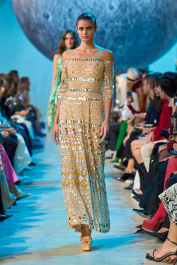 Elie Saab S24 063.jpg