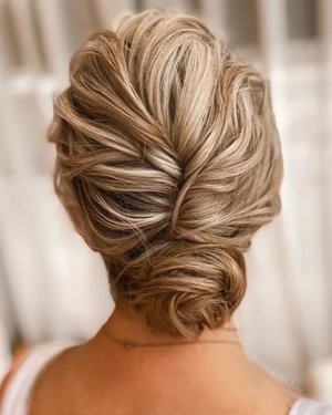 تسريحة Textured Bun Updo for Shorter Hair.jpg