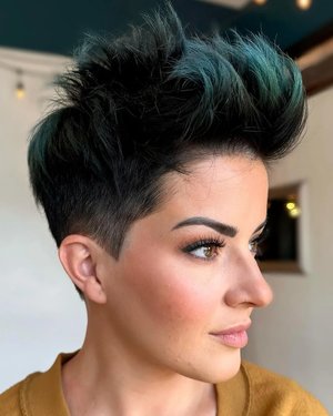 تسريحة  Short Quiff.jpg