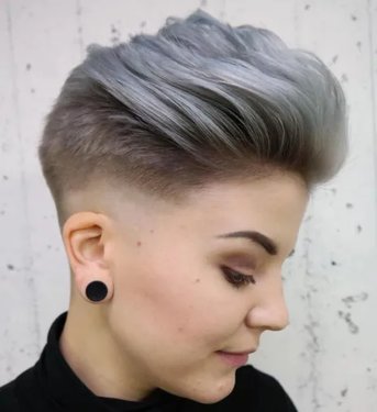 تسريحة Silver Pixie Quiff.jpg