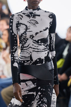 Off White clp F25 038.jpg