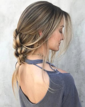 تسريحة Loose Rope Braid.jpg