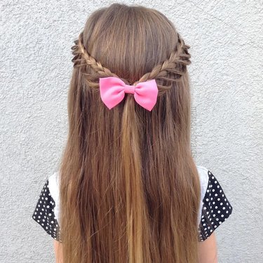 تسريحة  Half-Loop Braids Hairstyle.jpg