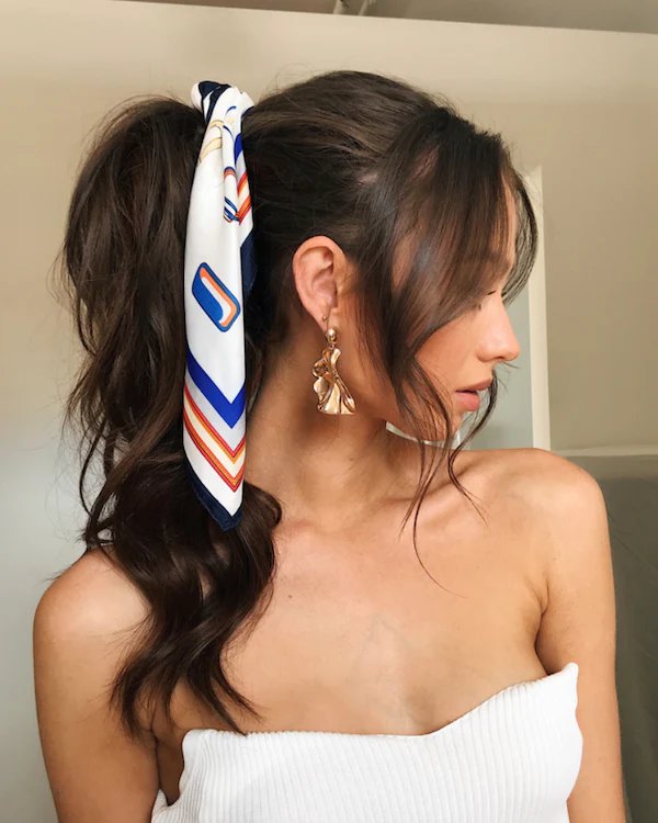 تسريحة Ponytail hairstyle with a scarf.jpg