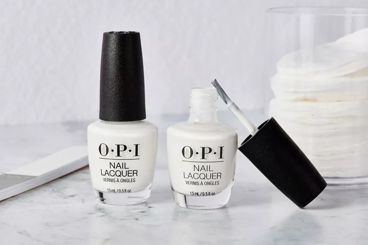 طلاء أظافر OPI Funny Bunny.jpg