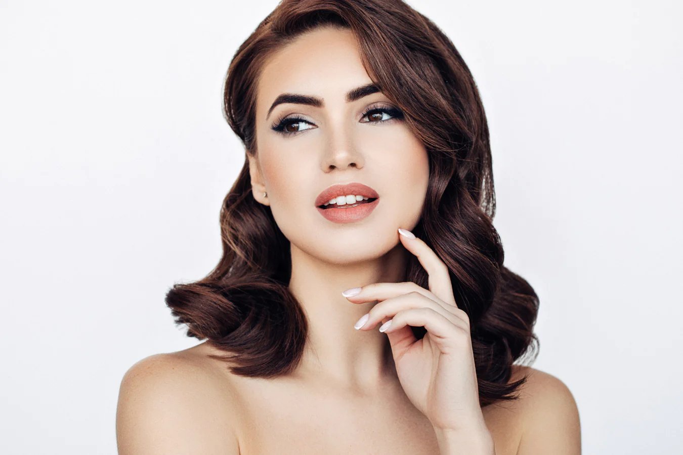 تسريحة Hollywood Waves.jpg