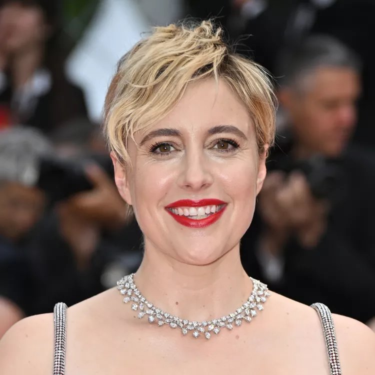 تسريحة Timeless Tousled Pixie.jpg