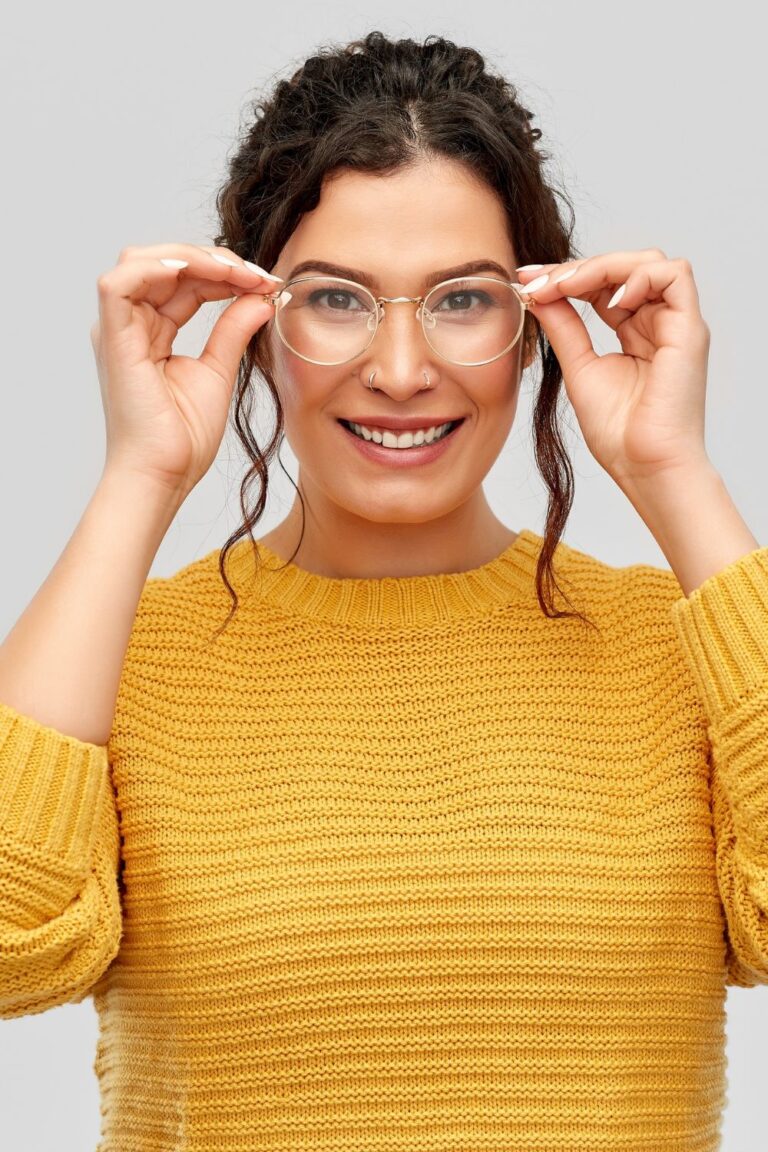 تصفحي صور نظارات طبية حسب شكل الوجه!