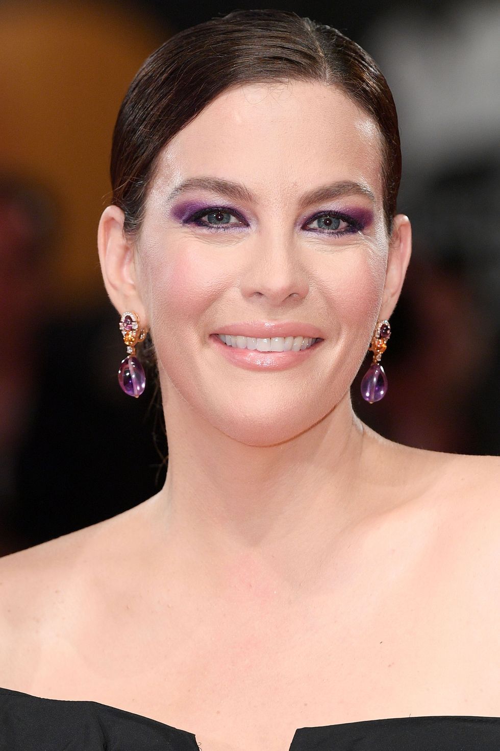 تصفحي صور تسريحات للوجه الطويل والنحيف!