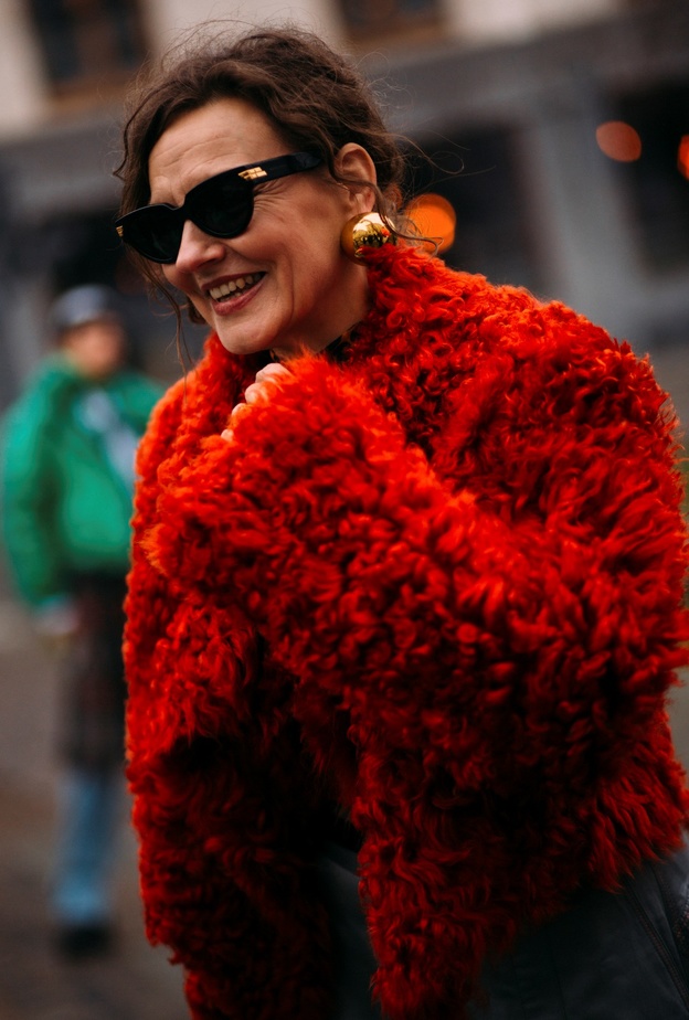 ماذا تحب امرأة الدلو في الرجل؟