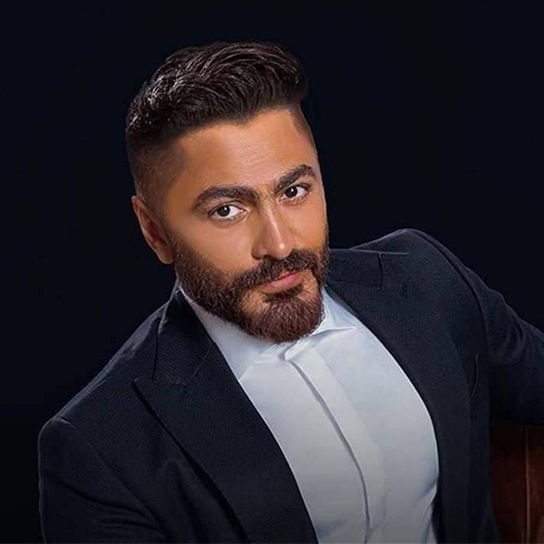 تعرفي على اولاد تامر حسني بالصور!