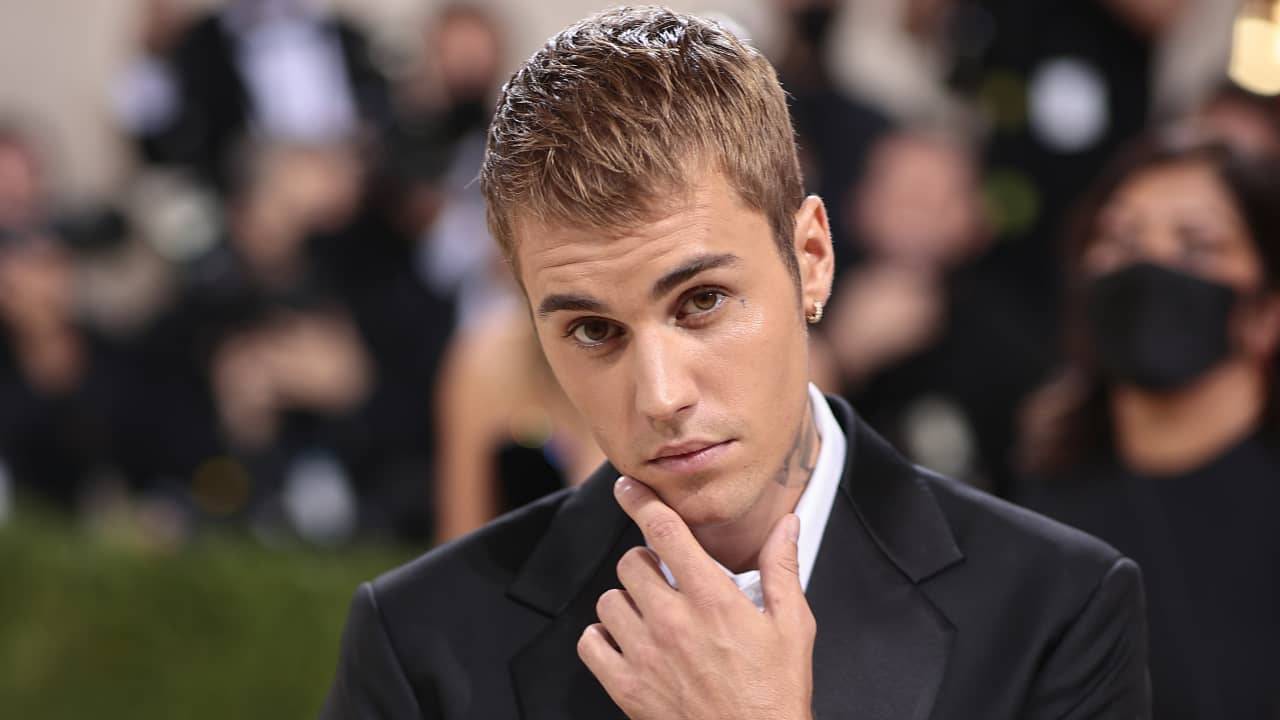 جاستن بيبر وهو صغير