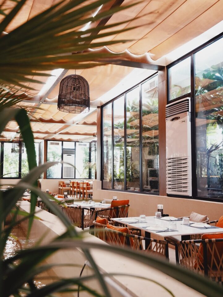 مطعم "منارة بيروت" : أشهى المأكولات اللبنانية في قلب الإمارات