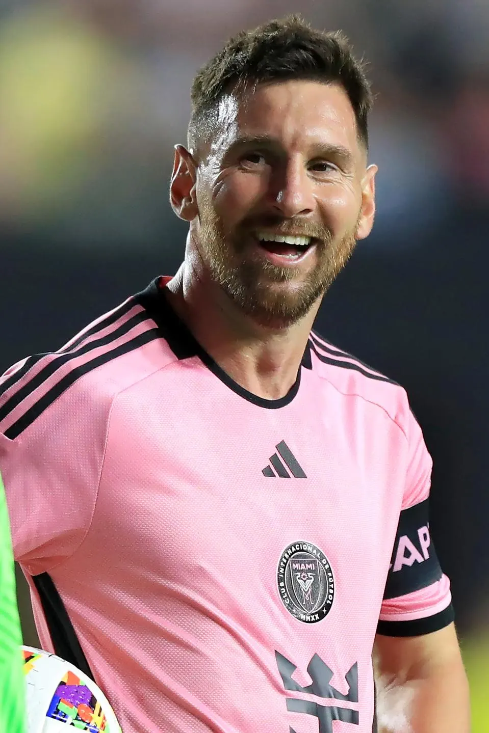 اولاد ميسي: تفاصيل عائلية تخطف اهتمام الجماهير