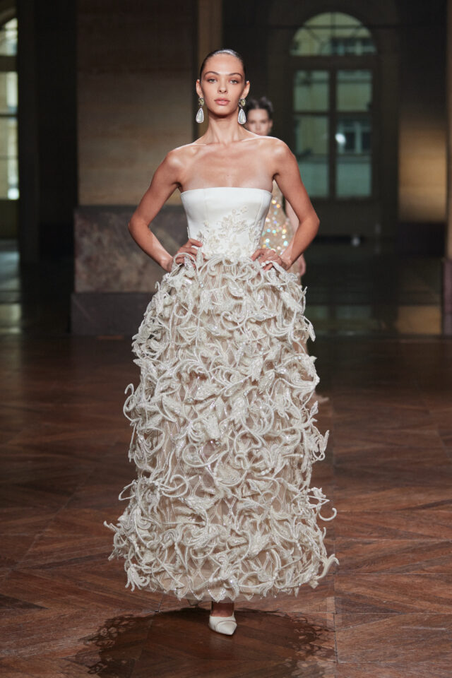 أسبوع الهوت كوتور في باريس ينطلق لخريف وشتاء 2025