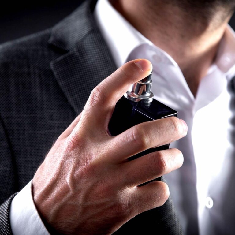 عطور صيفية للرجال و5 خيارات ترضي جميع الأذواق