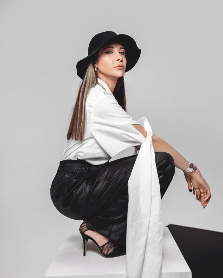 نانسي عجرم وفيديو طريف مع زوجها من النادي الرياضي