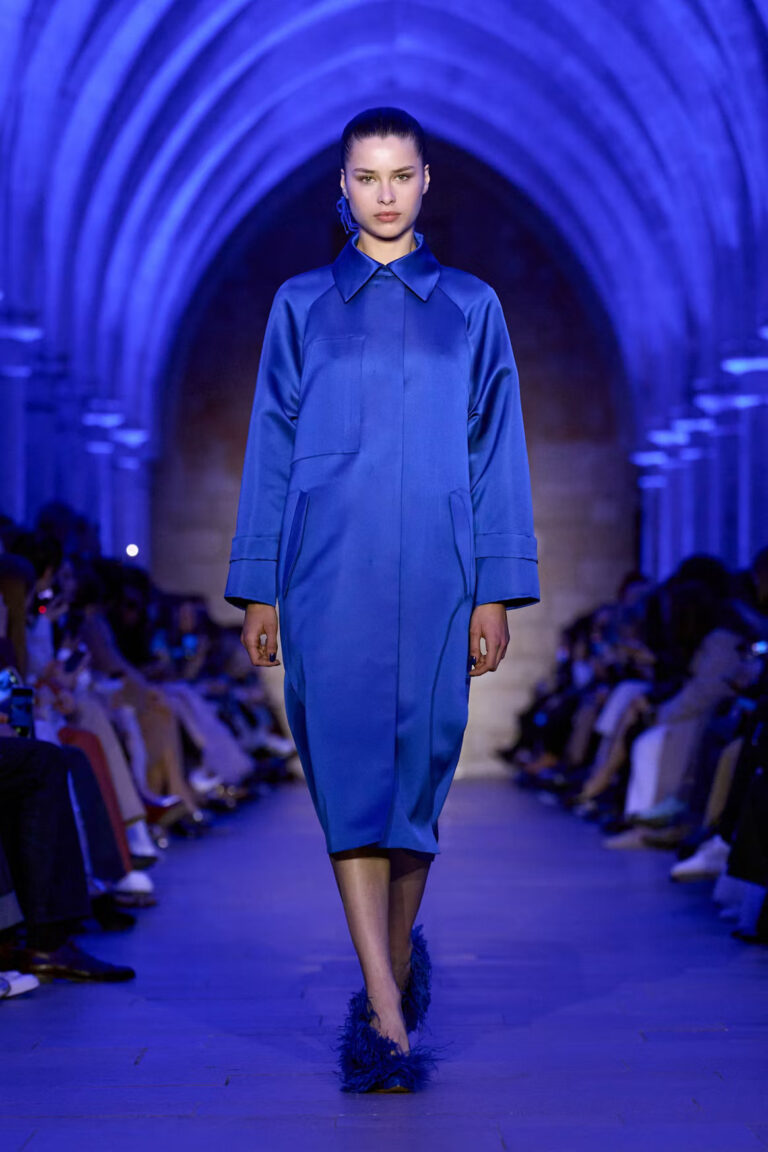 كوني أول من يتبع الموضة مع لون WGSN لعام 2027
