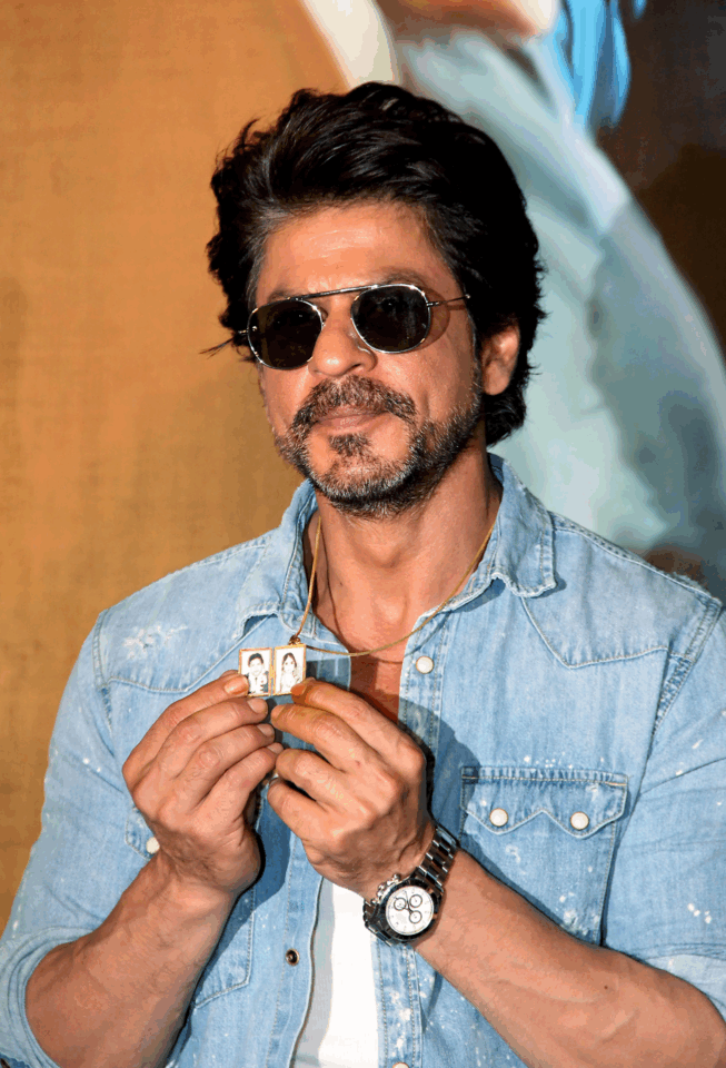 هل تسير ابنة شاروخان على خطى والدها أم تصنع مسارها؟