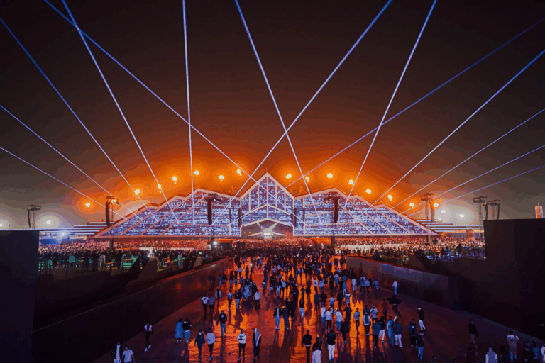 مدل بيست تكسب 6 ألقاب في أسبوع واحد!