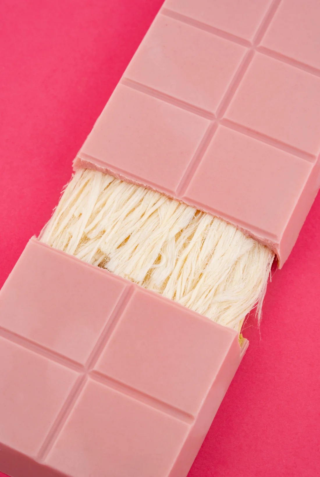 حلويات باللون الوردي... سحر المذاق وأناقة التقديم!