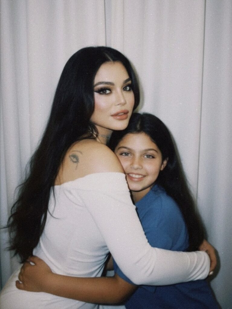 ترند صورة الطفولة يجتاح مواقع التواصل وإليك طريقة تطبيقه