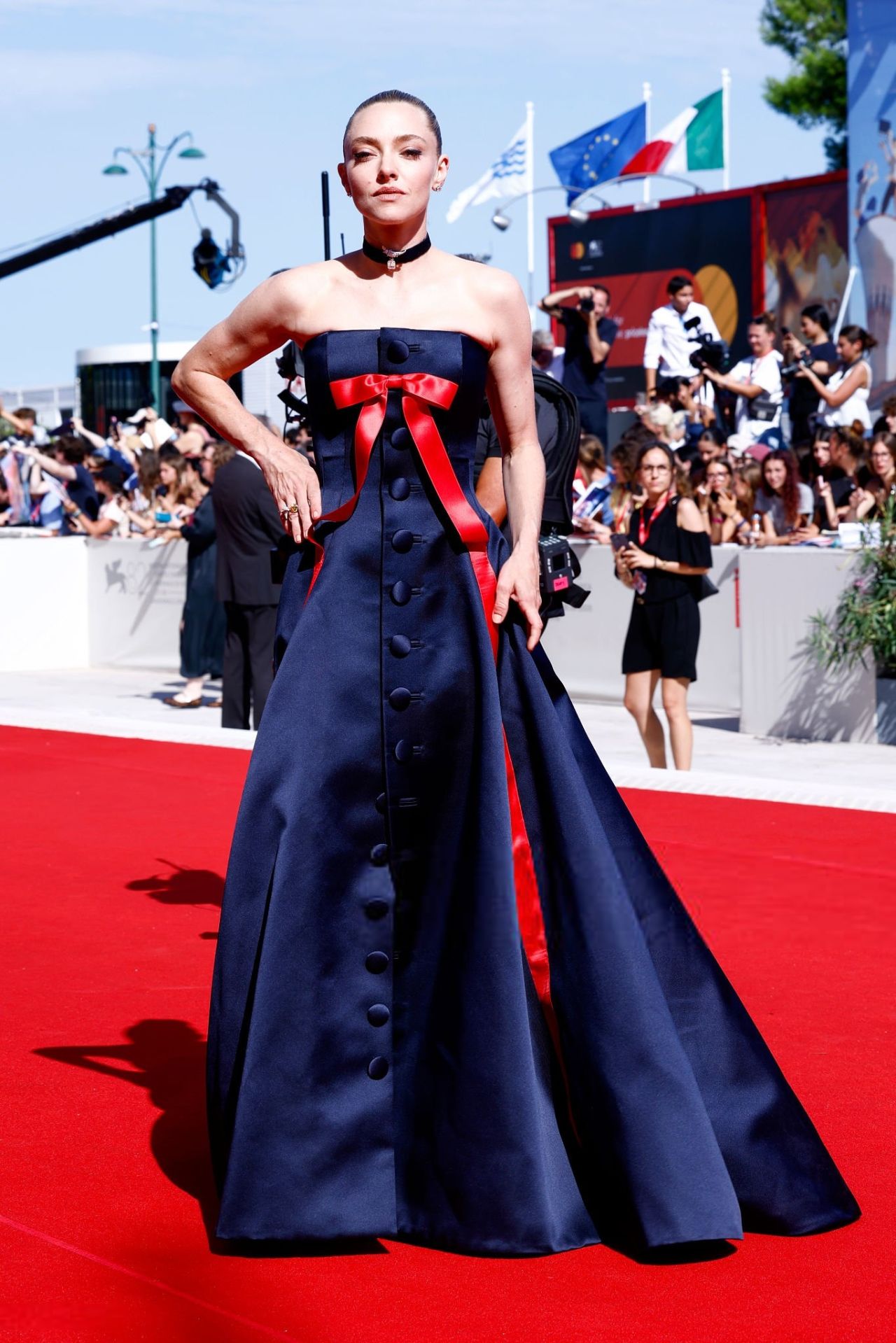 مهرجان البندقية يستكمل فعالياته في يومه السادس