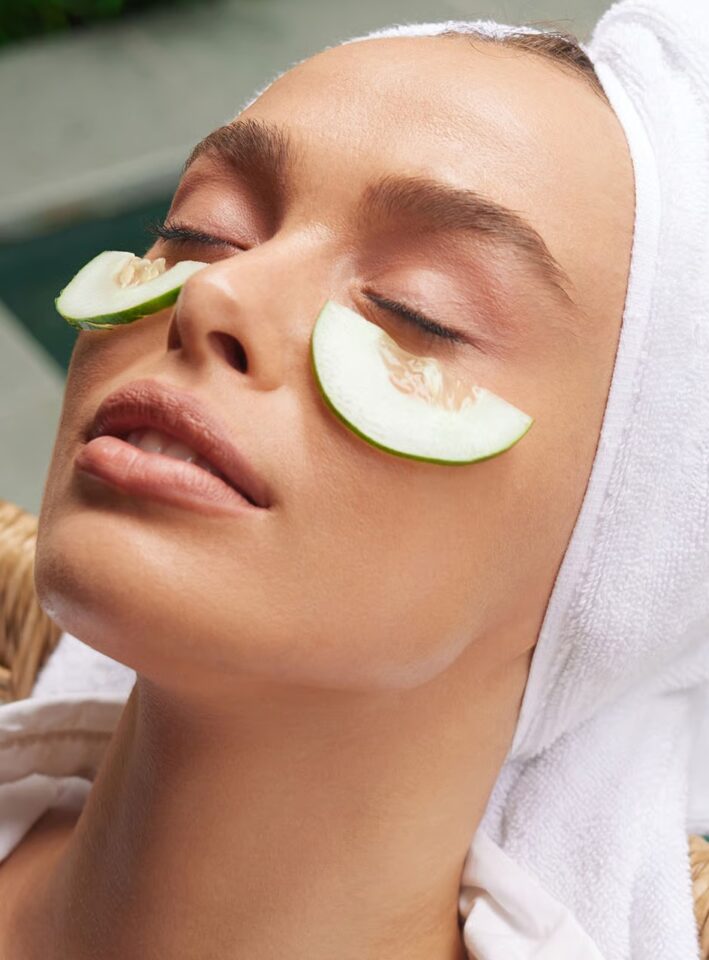 افضل ماسك للعيون من مكونات طبيعية وآمنة للبشرة الحساسة