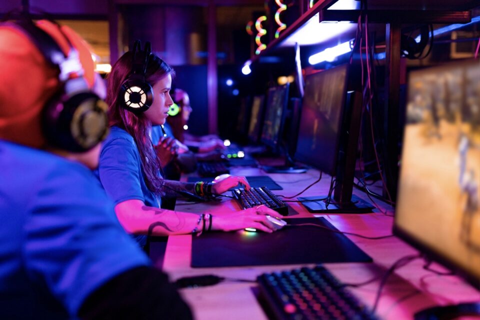 نتفليكس تتحضر لإطلاق ألعاب تفاعلية قريبًا!