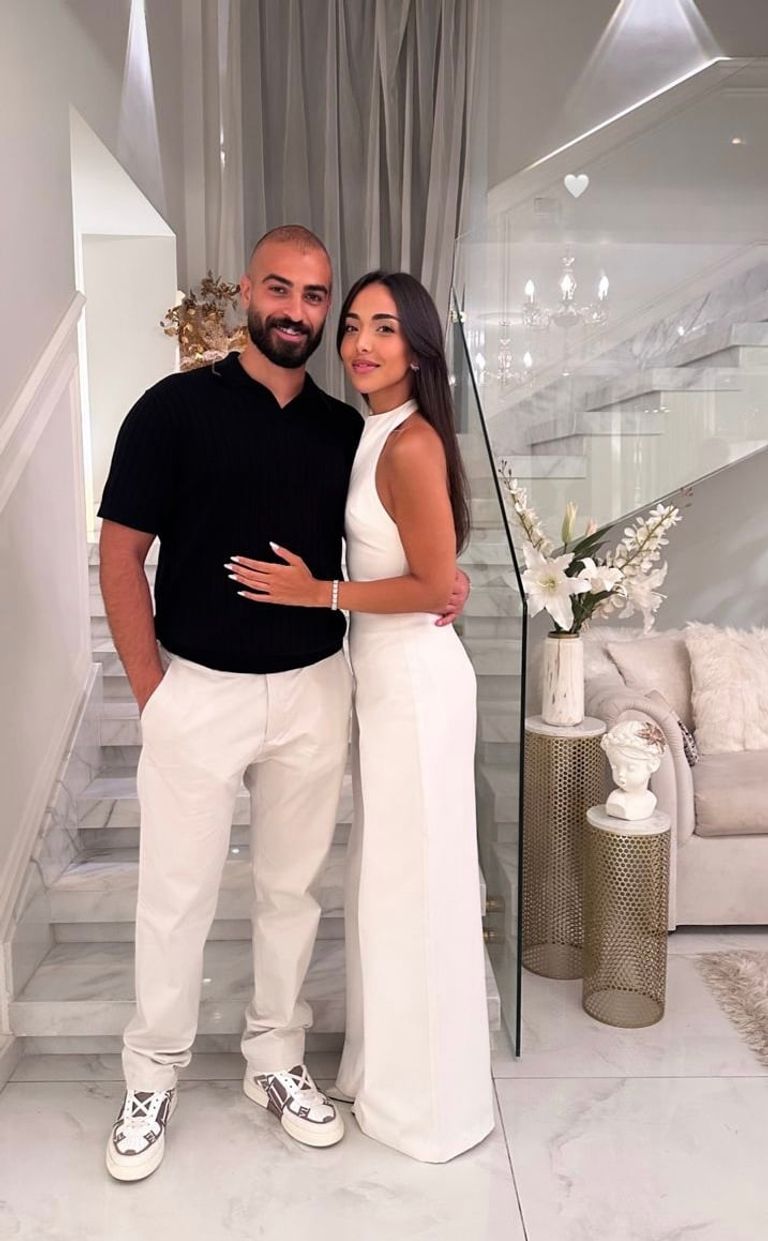 نور شقيقة هنا الزاهد