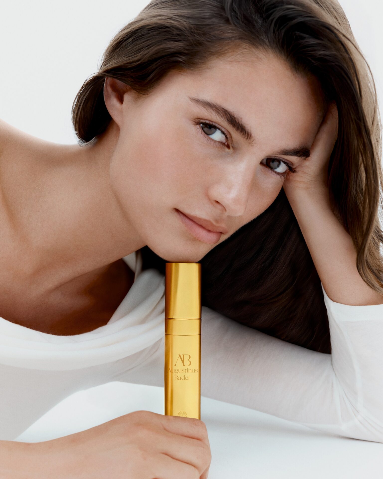 سيروم فيتامين سي من Augustinus Bader لنتائج غير مسبوقة