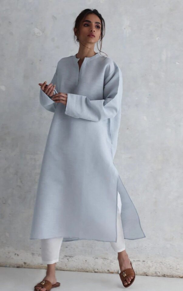 أجمل موديلات عبايات كاجوال: أناقة عصرية لكل يوم