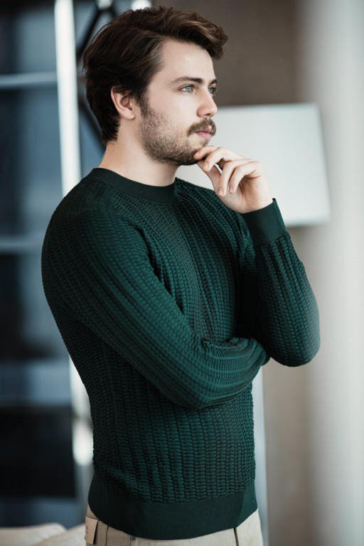 مسلسلات تولغا ساريتاش... رحلة عظيمة في عالم التمثيل!