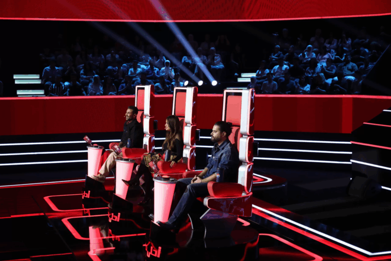 متسابقة تجتمع بعائلتها بعد سنوات وذلك من خلال برنامج The Voice