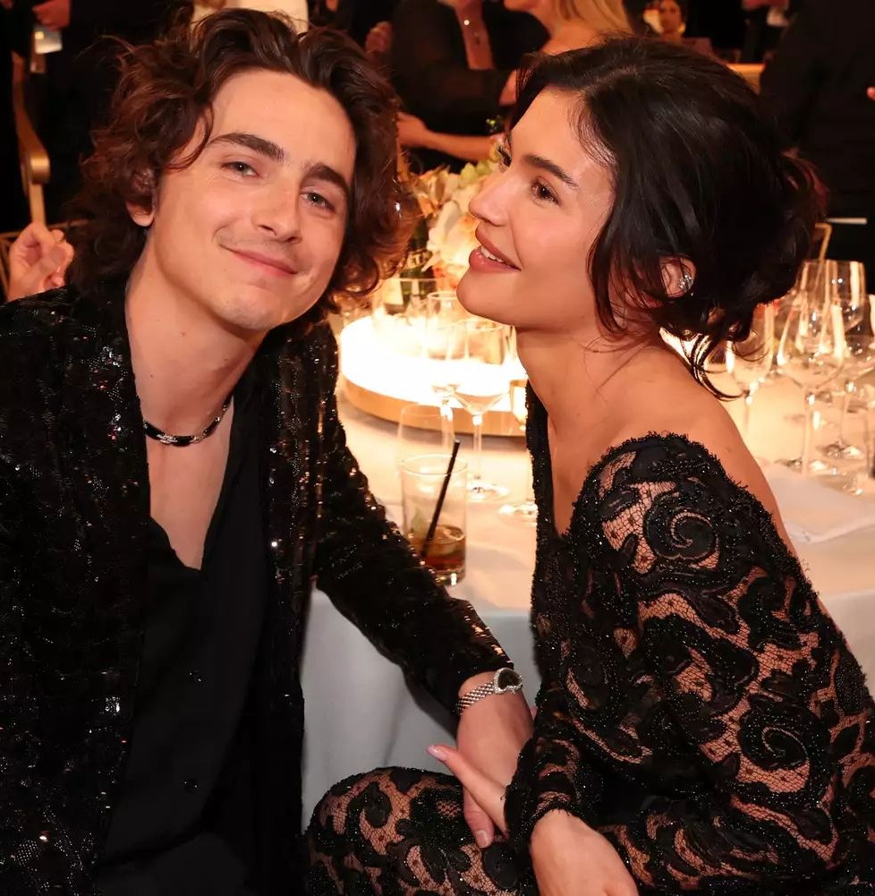 الحقيقة وراء انفصال كايلي جينر وتيموثي شالاميه