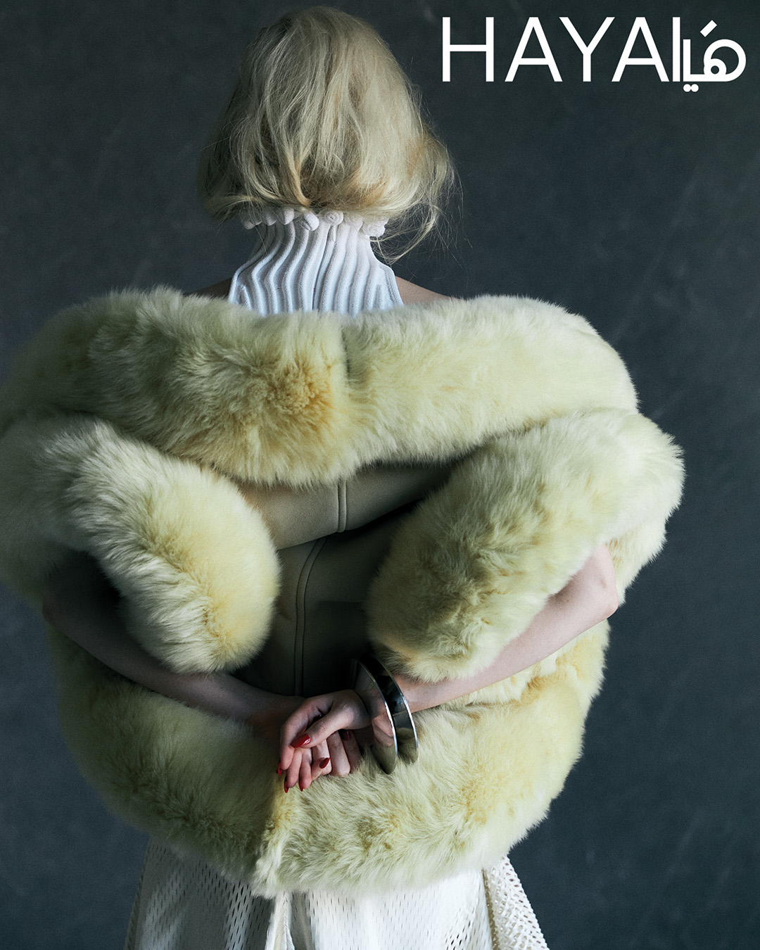 الإطلالة كلّها من Alaïa