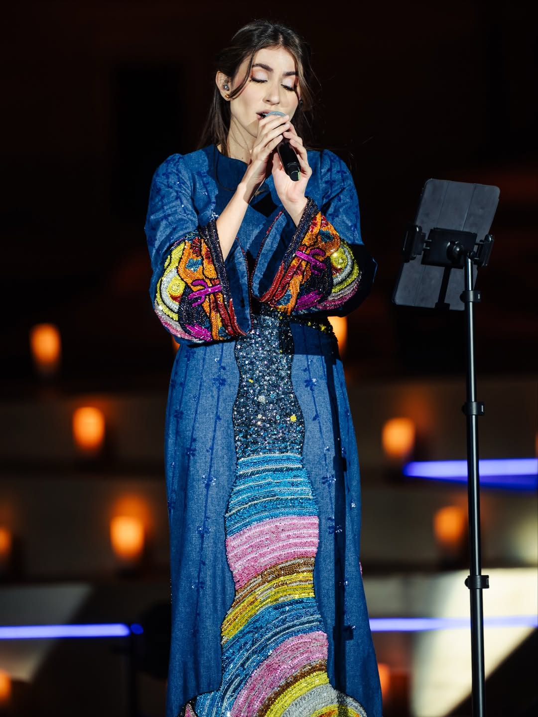 قصة فستان ماريلين نعمان في حفلها في العلا