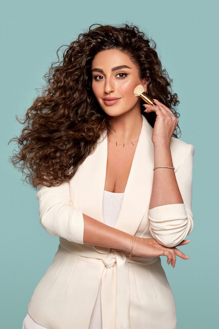 Nikki Wolff: حب المكياج وجدني قبل أن أكتشف مسيرتي المهنية