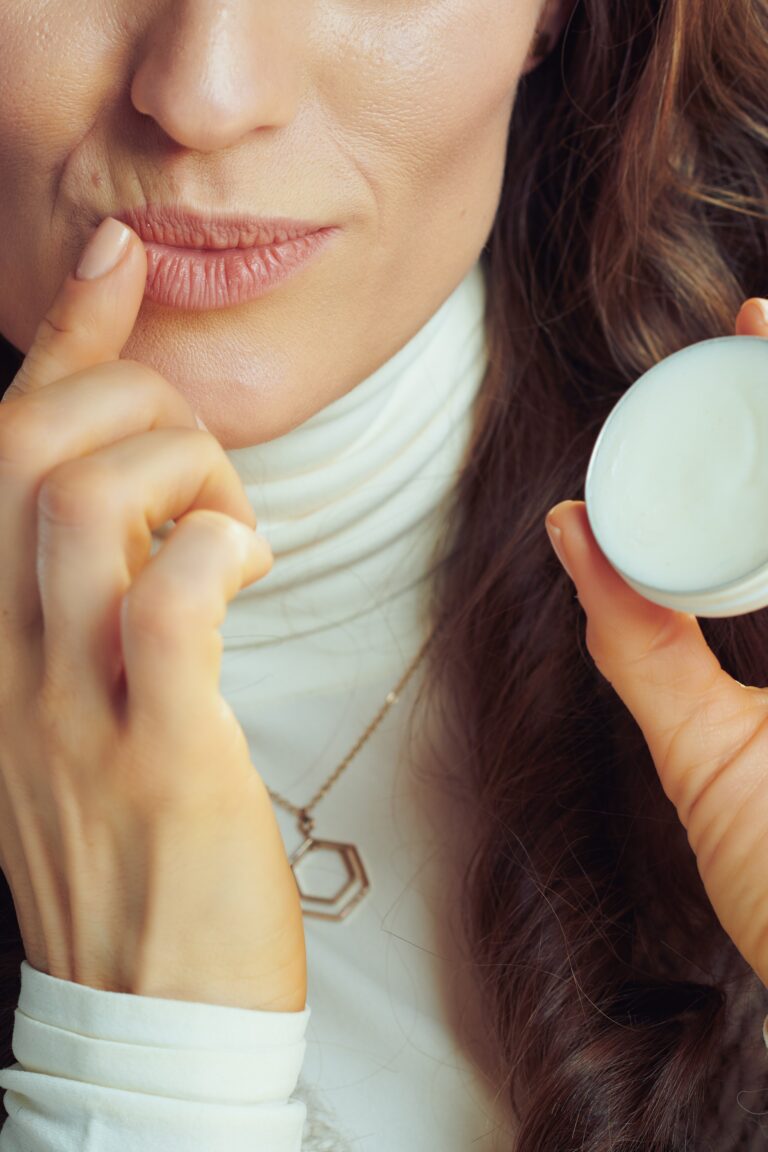جفاف حول الفم: دليل شامل للوقاية والعلاج اليومي