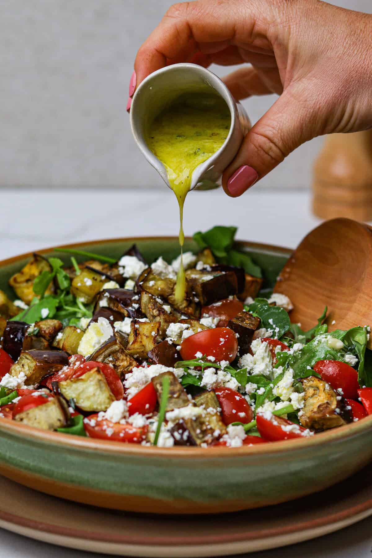 سلطة الباذنجان الشهية