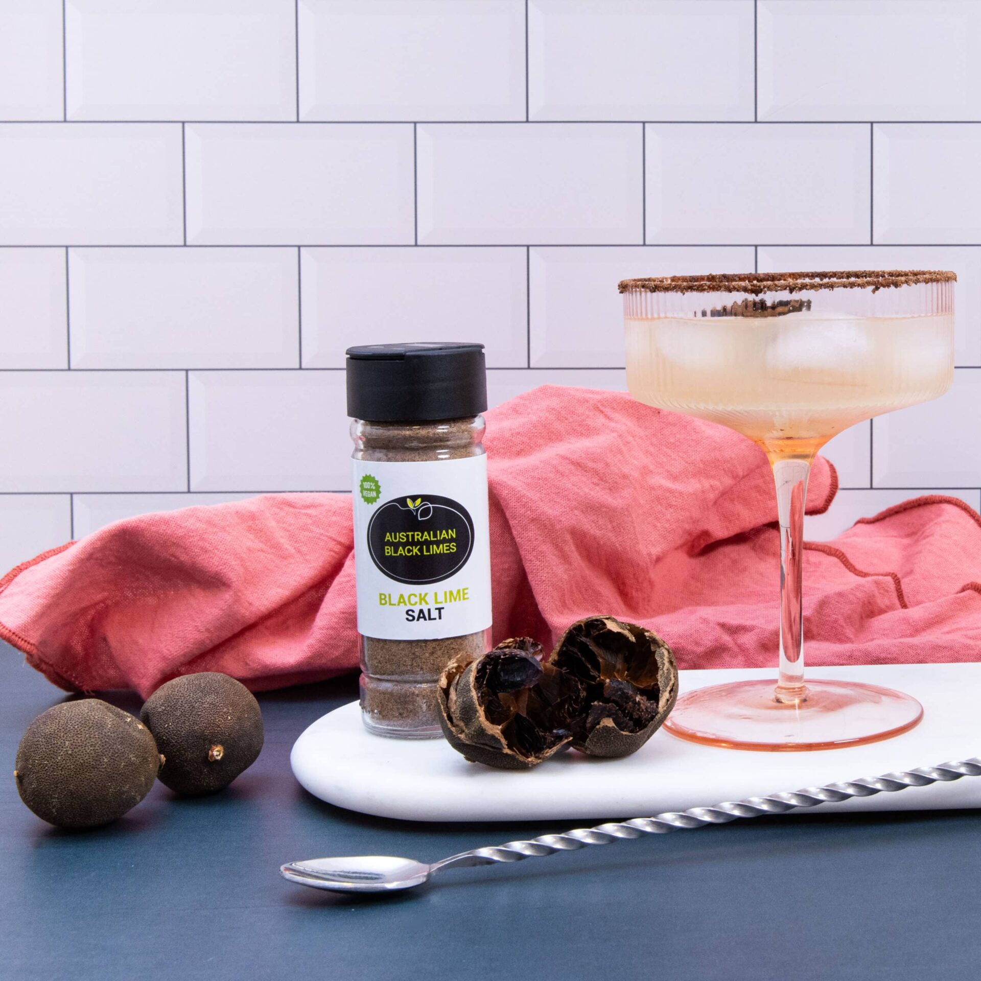 عصير الليمون الاسود