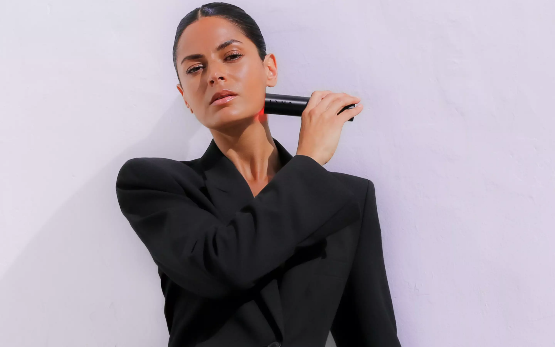 الليزر لتصبغات الرقبة