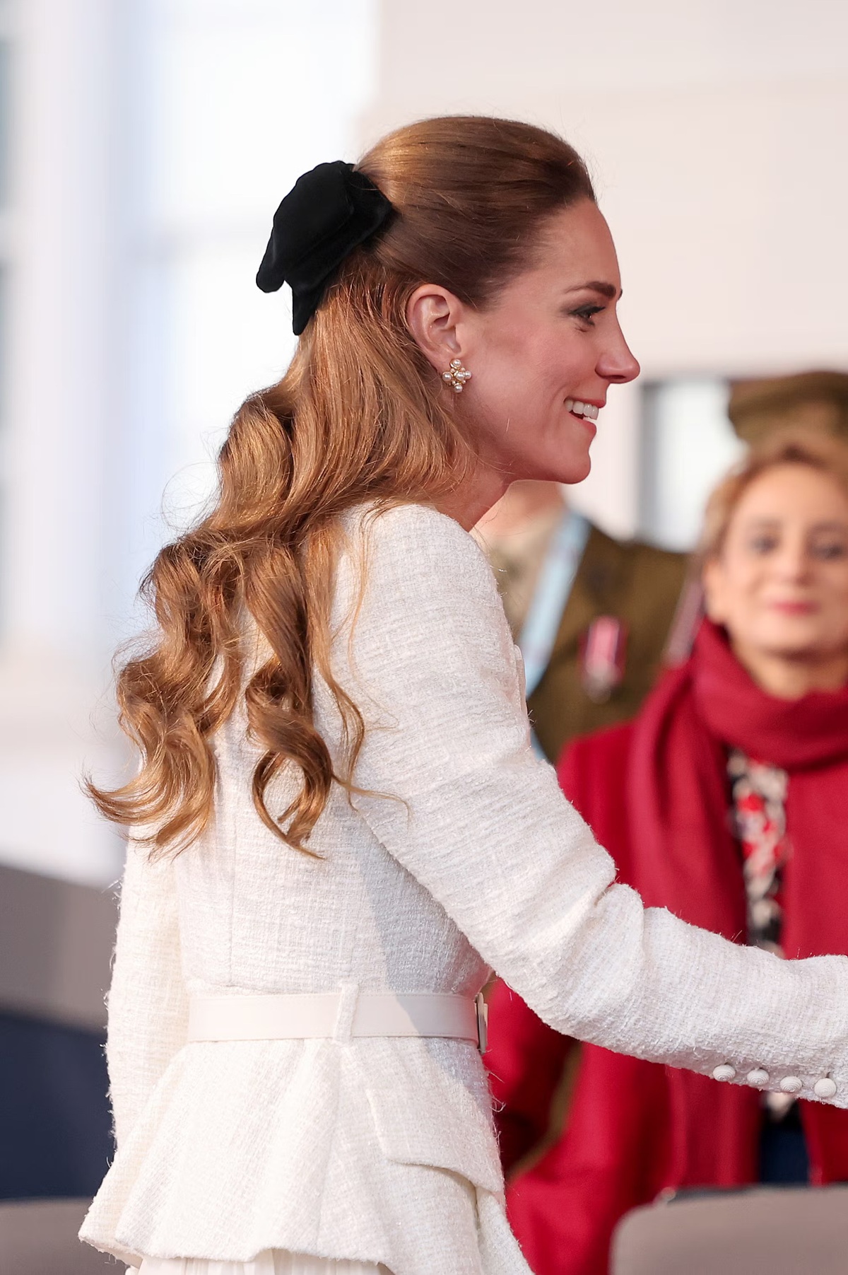 الأميرة كيت بتسريحة شعر مميزة