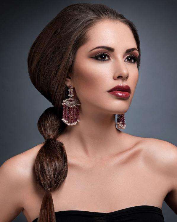 تسريحة أميرات رائعة