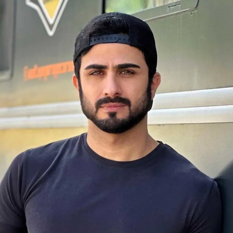 الكسندر علوم