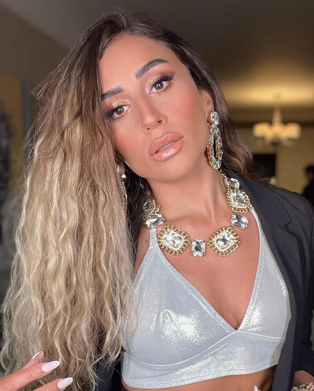 فيلم طلقني للنجمة دينا الشربيني يحصد إعجاب الجمهور العربي